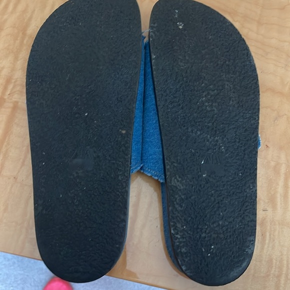 Zara as pictured - Picture 3 of 3